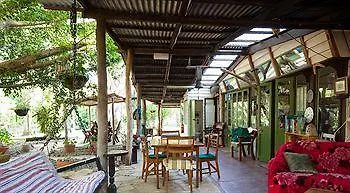 Bogie River Bush House Hotel 2*,